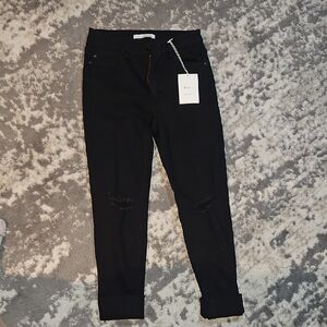 KanCan Women Size 9/28 Black Jeans NEW